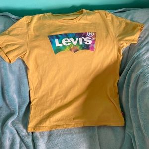 Levi t-shirt